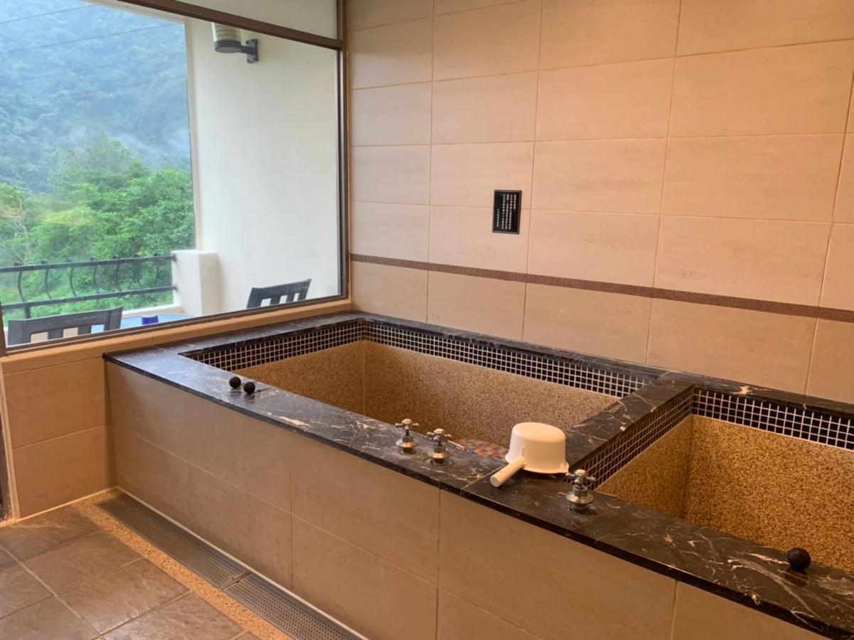Beauty Garden Hotel Wulai Bagian luar foto