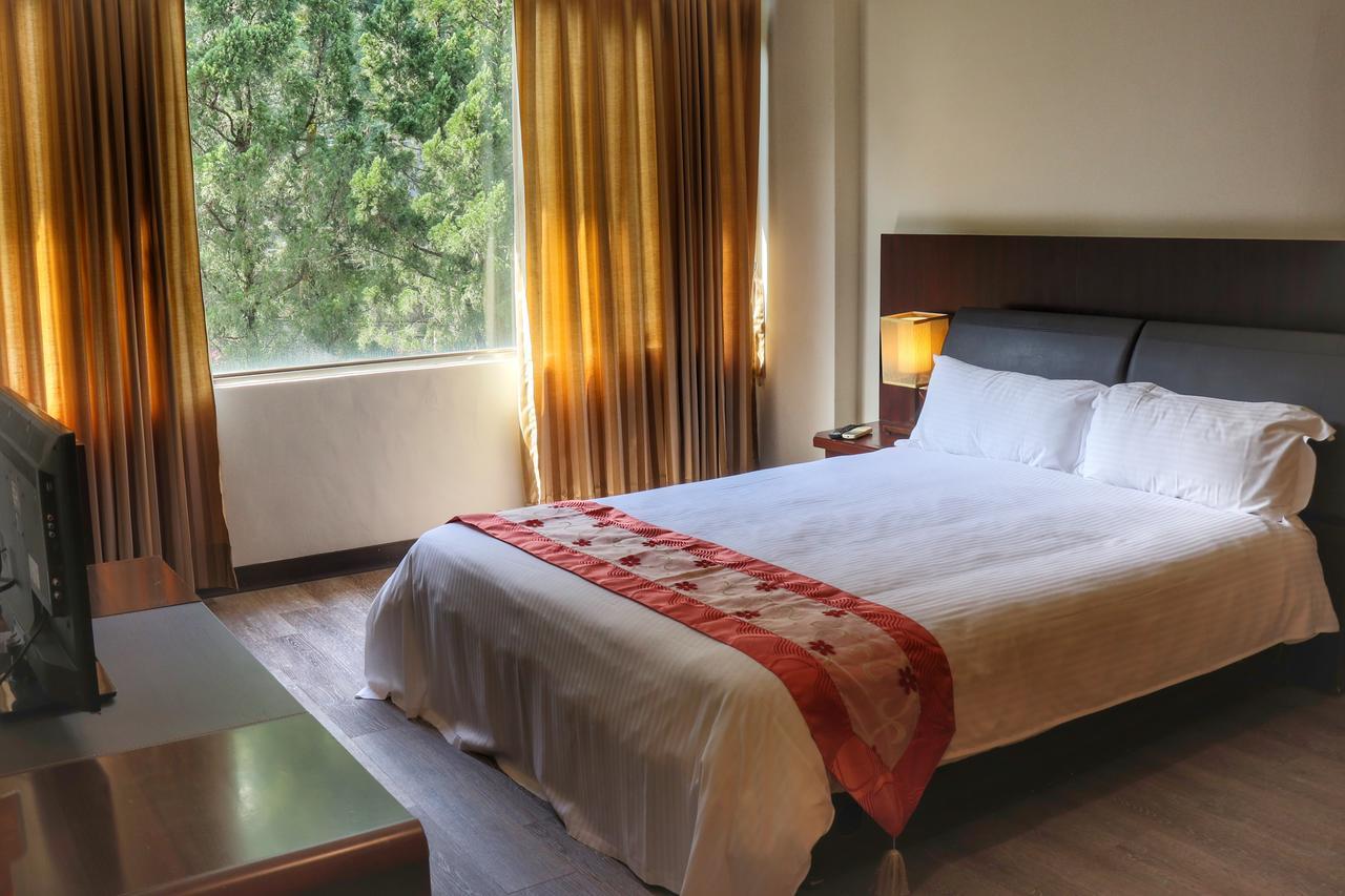 Beauty Garden Hotel Wulai Bagian luar foto