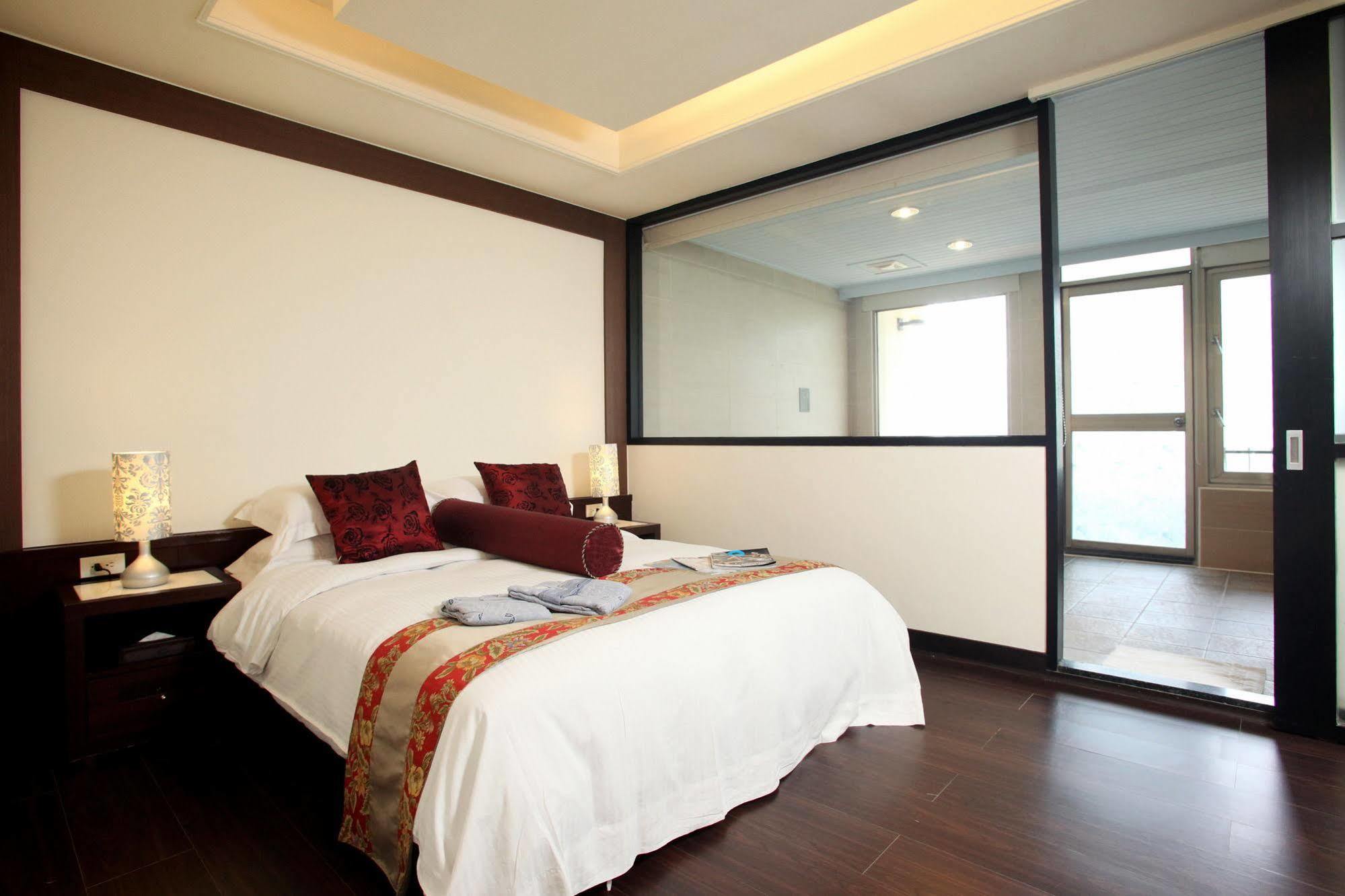 Beauty Garden Hotel Wulai Bagian luar foto